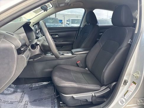 Used 2020 Nissan Sentra S FWD image 11
