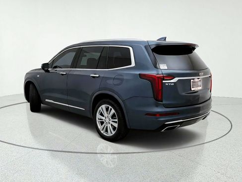 Used 2020 Cadillac XT6 Premium Luxury w/ LPO, Floor Liner Package FWD image 12