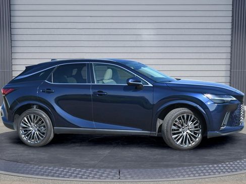 Used 2023 Lexus RX 350 FWD image 3