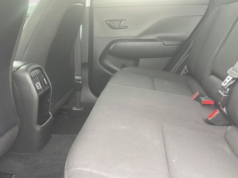 Used 2024 Hyundai Kona SEL AWD/4WD image 12