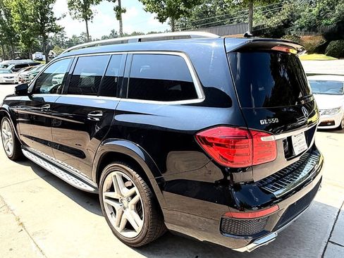 Used 2014 Mercedes-Benz GL 550 4MATIC image 18