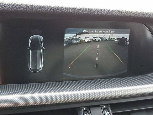 Used 2022 Alfa Romeo Stelvio Veloce AWD/4WD image 24