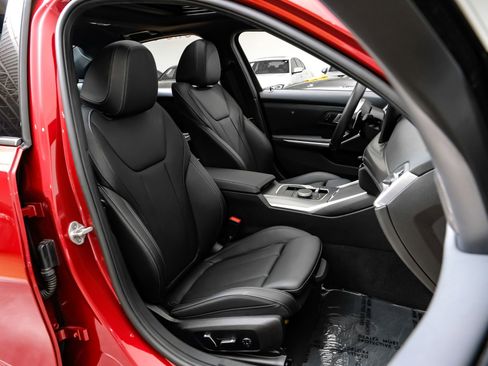 Used 2025 BMW M340i RWD image 38