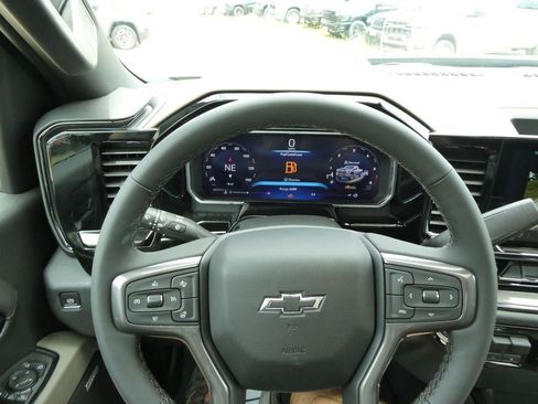 New 2026 Chevrolet Silverado 2500 ZR2 w/ LPO, Dark Essentials Package AWD/4WD image 25
