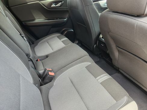 Used 2024 Chevrolet Blazer LT w/ Convenience Package FWD image 34