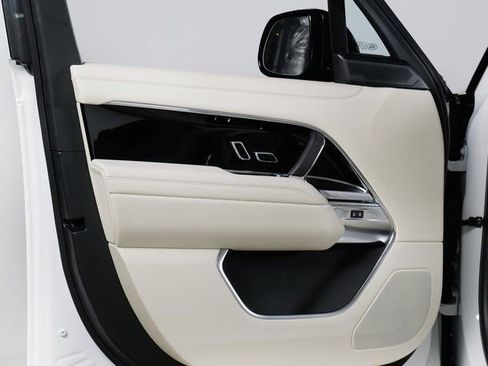 New 2026 Land Rover Range Rover SE AWD/4WD image 25