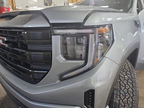 New 2026 GMC Sierra 1500 Elevation AWD/4WD image 29