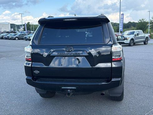 Used 2024 Toyota 4Runner SR5 Premium w/ Moonroof Package AWD/4WD image 7