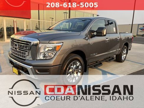 Certified 2024 Nissan Titan SV w/ SV Convenience Package image 1