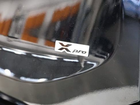 Used 2025 Kia Telluride SX Prestige X-Pro AWD/4WD image 10
