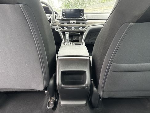 Used 2019 Honda Accord LX image 16