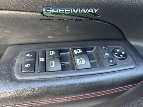 Used 2019 Jeep Grand Cherokee Trailhawk w/ Trailhawk Luxury Group image 12