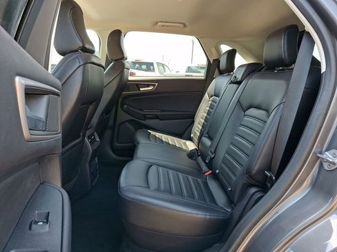 Used 2023 Ford Edge SEL w/ Convenience Package AWD/4WD image 10