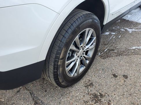 Certified 2023 Cadillac XT5 Premium Luxury w/ LPO, Floor Liner Package image 14