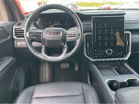 Certified 2024 GMC Acadia Elevation AWD/4WD image 7