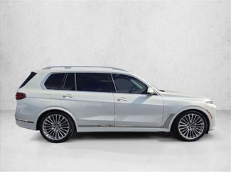 Certified 2024 BMW X7 xDrive40i w/ Parking Assistance Package AWD/4WD video 4