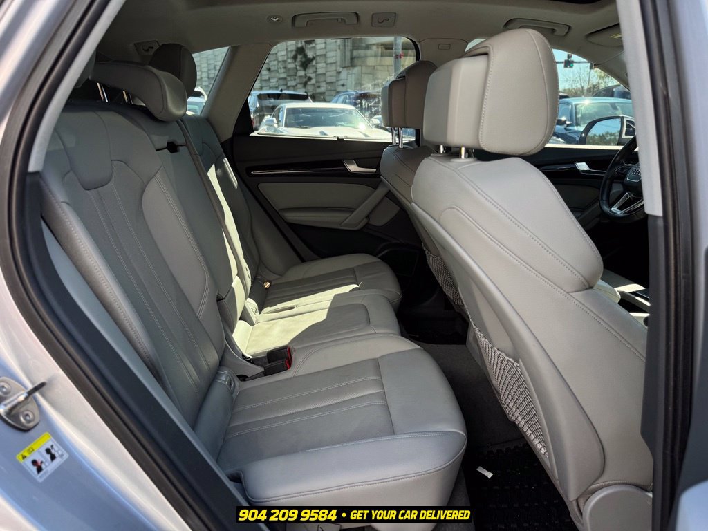 Used 2019 Audi Q5 Premium w/ Premium Plus Package AWD/4WD image 23
