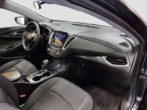 Used 2022 Chevrolet Malibu LS FWD image 27