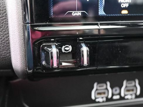 Used 2025 RAM 1500 Rebel w/ Rebel Level 2 Equipment Group AWD/4WD image 26