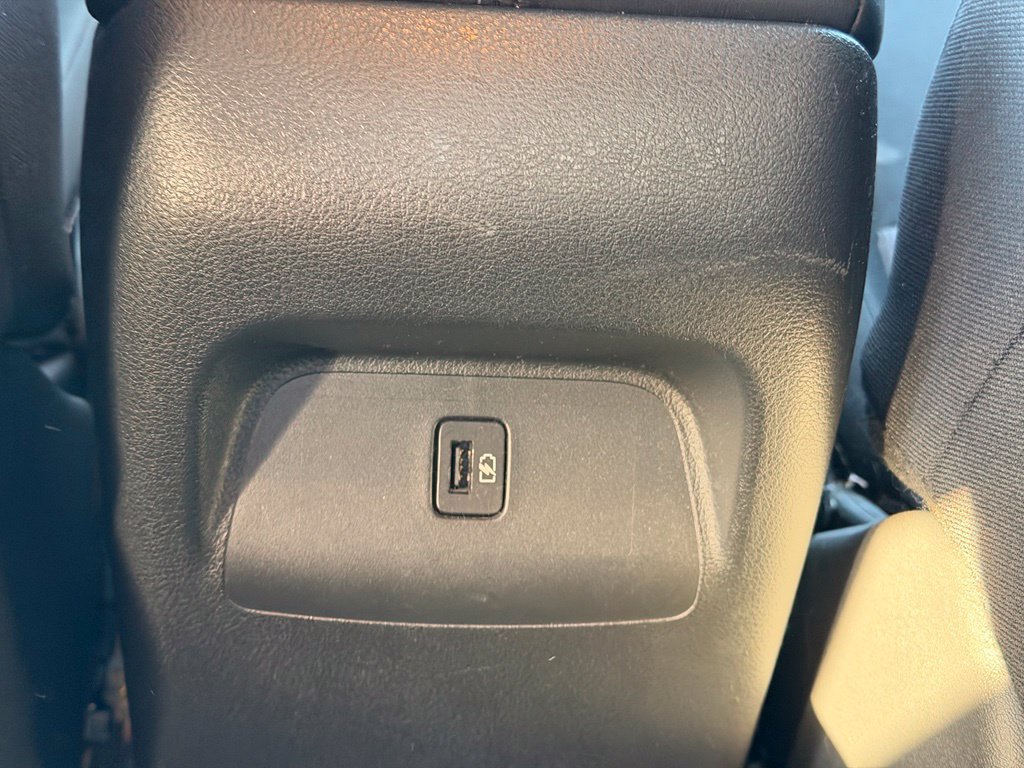 Used 2021 Nissan Sentra SV FWD image 12