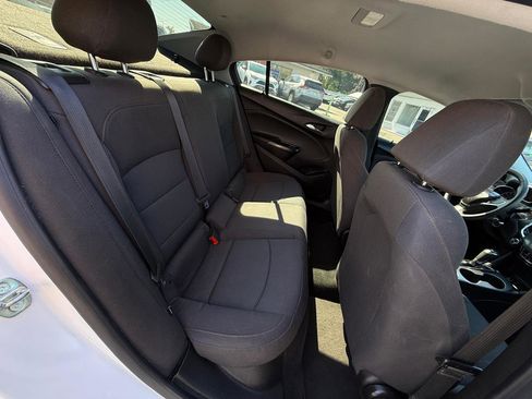 Used 2019 Chevrolet Cruze LS w/ LS Convenience Package FWD image 13