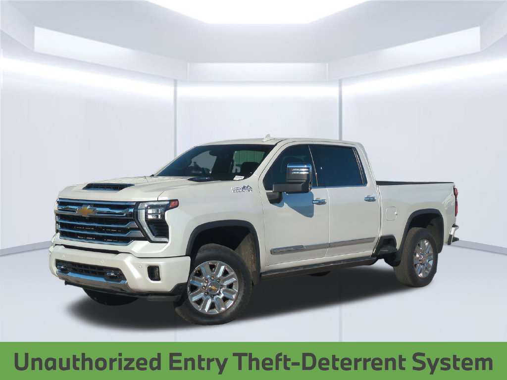 Used 2025 Chevrolet Silverado 2500 High Country w/ High Country Premium Package AWD/4WD image 2