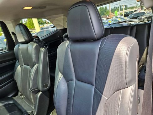 Used 2019 Subaru Ascent Limited AWD/4WD image 13