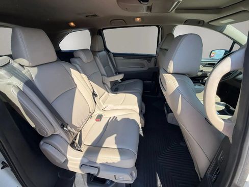 Used 2019 Honda Odyssey Touring image 30