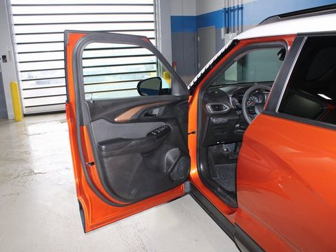 Used 2023 Chevrolet TrailBlazer ACTIV w/ Convenience Package image 7