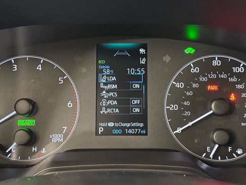 Used 2025 Toyota Corolla LE w/ LE Premium Package FWD image 16
