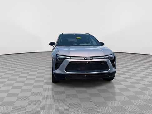 Certified 2026 Chevrolet Blazer EV RS AWD/4WD image 3
