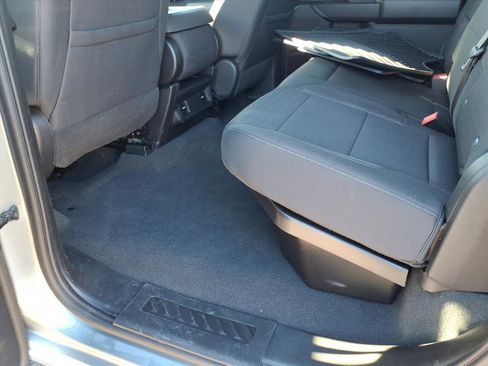 Certified 2024 Chevrolet Silverado 2500 Custom w/ Custom Convenience Package image 9