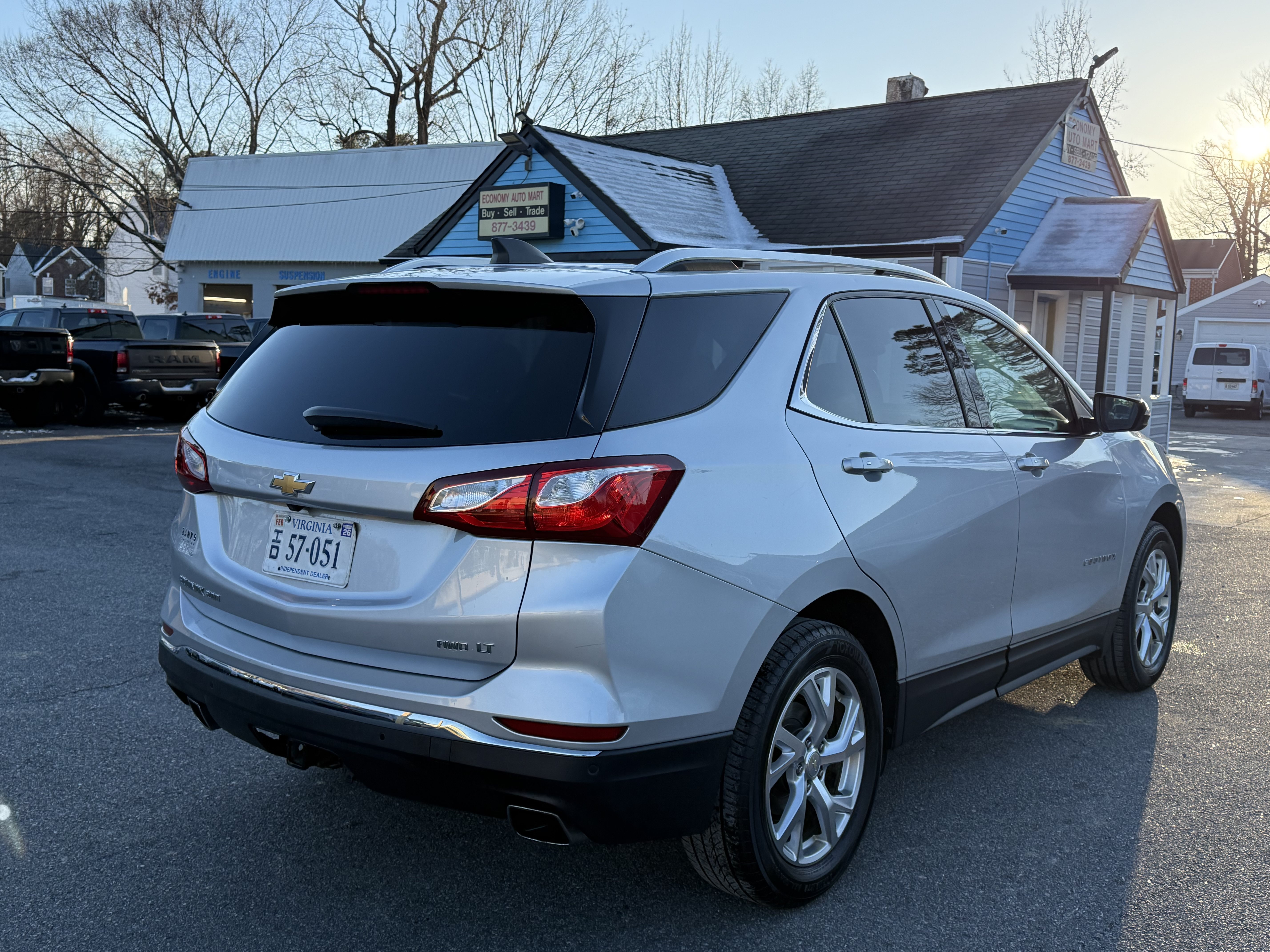 Used 2019 Chevrolet Equinox LT AWD/4WD image 41