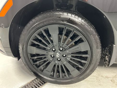 Used 2025 Hyundai Santa Fe Calligraphy image 9