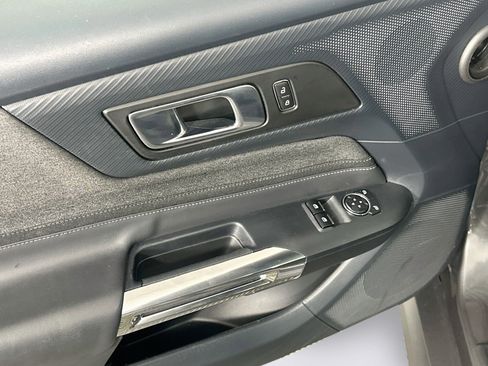 Used 2024 Ford Mustang Coupe RWD image 15