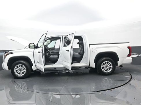 Used 2024 Toyota Tundra SR5 w/ SR5 Convenience Package image 31