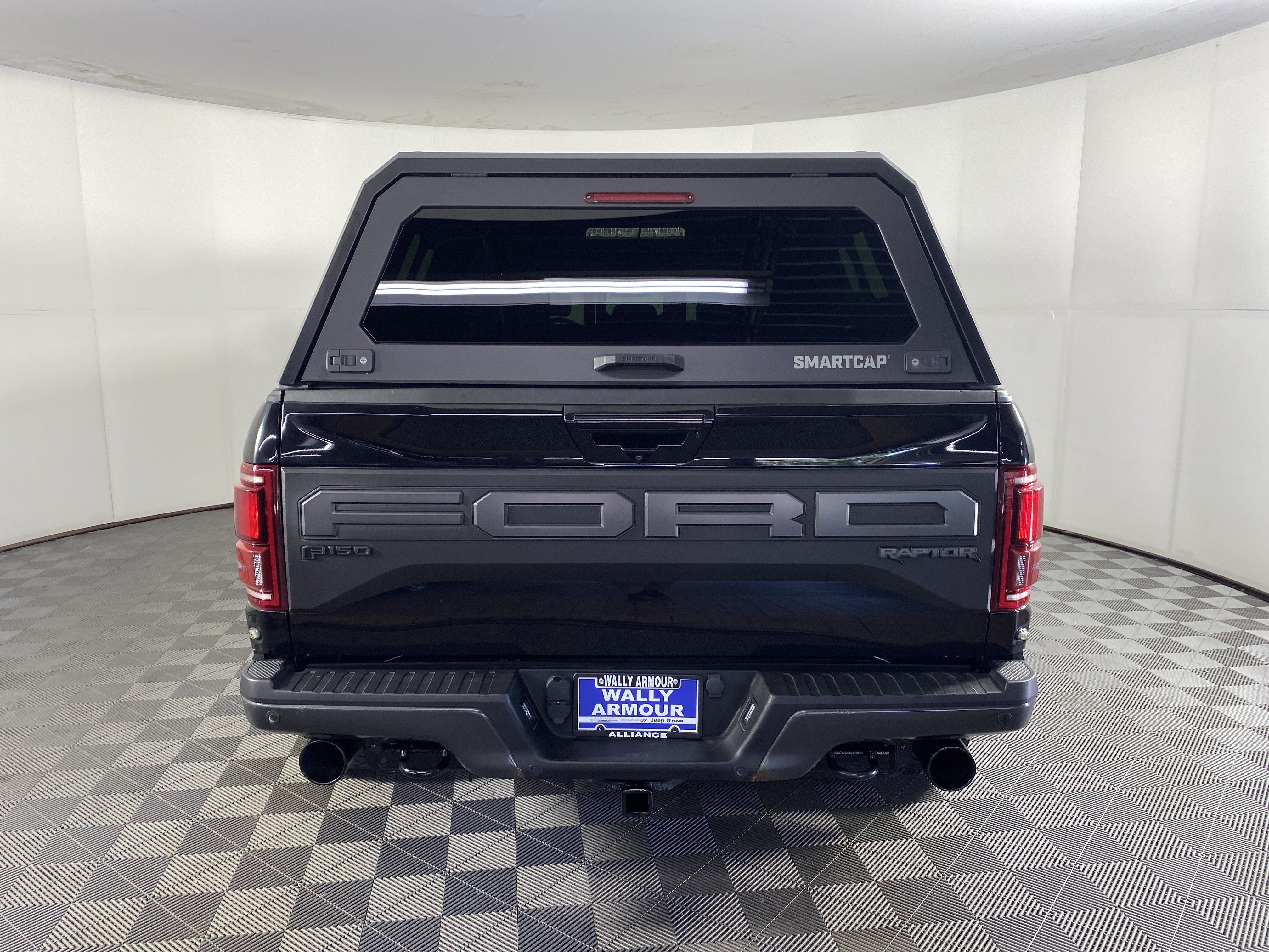 Used 2019 Ford F150 Raptor w/ Equipment Group 802A Luxury AWD/4WD image 9
