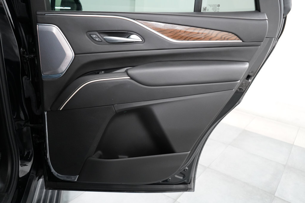 Used 2023 Cadillac Escalade Premium Luxury Platinum w/ LPO, Floor Liner Package AWD/4WD image 35