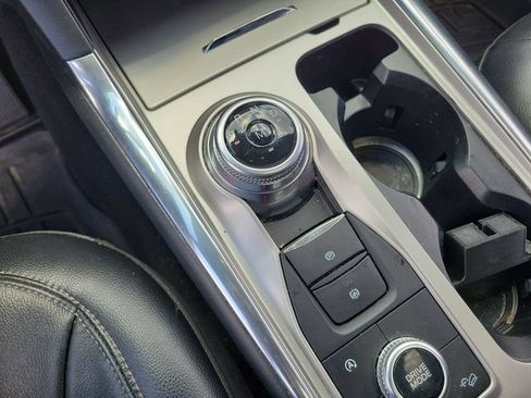 Used 2020 Ford Explorer Limited AWD/4WD image 16