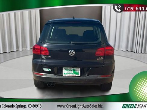 Used 2017 Volkswagen Tiguan S image 4