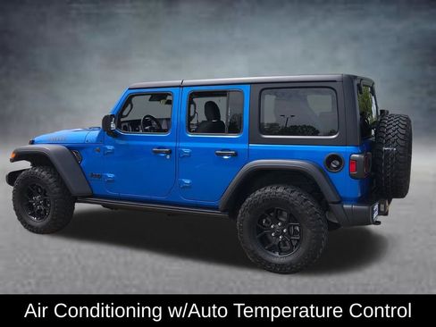 Used 2024 Jeep Wrangler Unlimited Sport AWD/4WD image 8