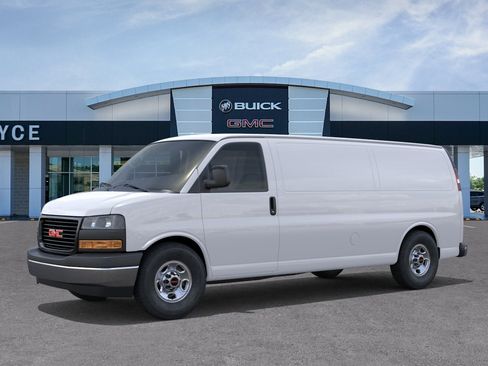New 2026 GMC Savana 3500 Extended RWD image 2