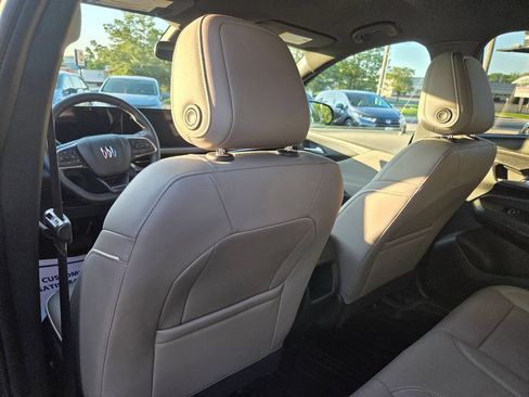Used 2026 Buick Envista Avenir FWD image 20