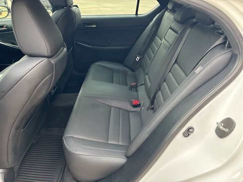 Used 2022 Lexus IS 350 F Sport image 15