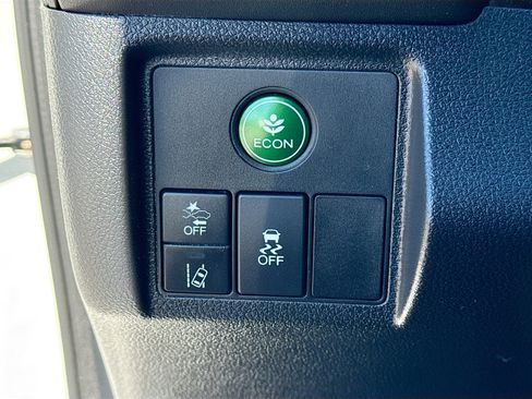 Used 2020 Honda HR-V EX image 32