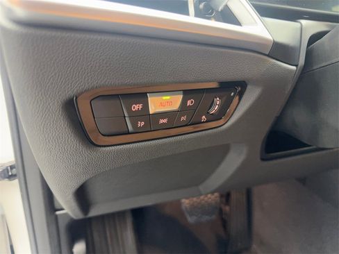 Used 2025 BMW 230i Coupe w/ M Sport Package image 51