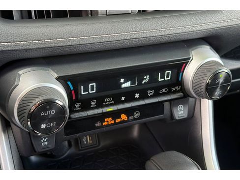 Certified 2025 Toyota RAV4 XLE AWD/4WD image 23