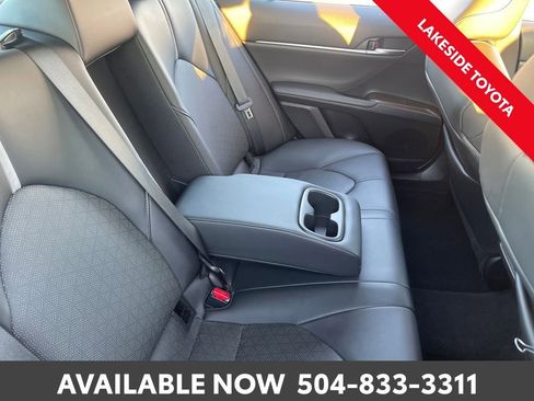 Used 2023 Toyota Camry XSE image 16