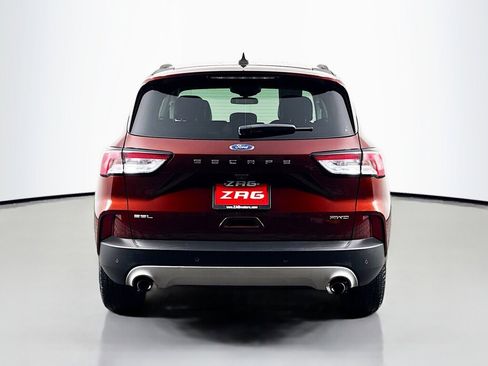 Used 2021 Ford Escape SEL image 4