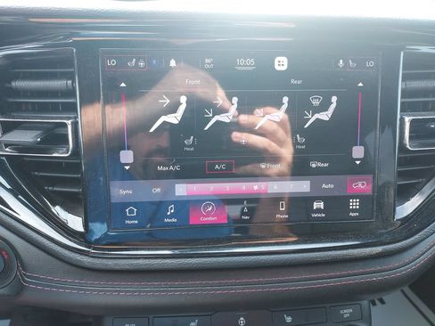 Used 2021 Dodge Durango R/T AWD/4WD image 25